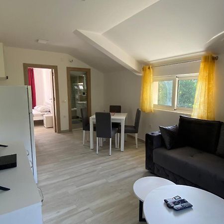Apartments Two Olives コトル エクステリア 写真